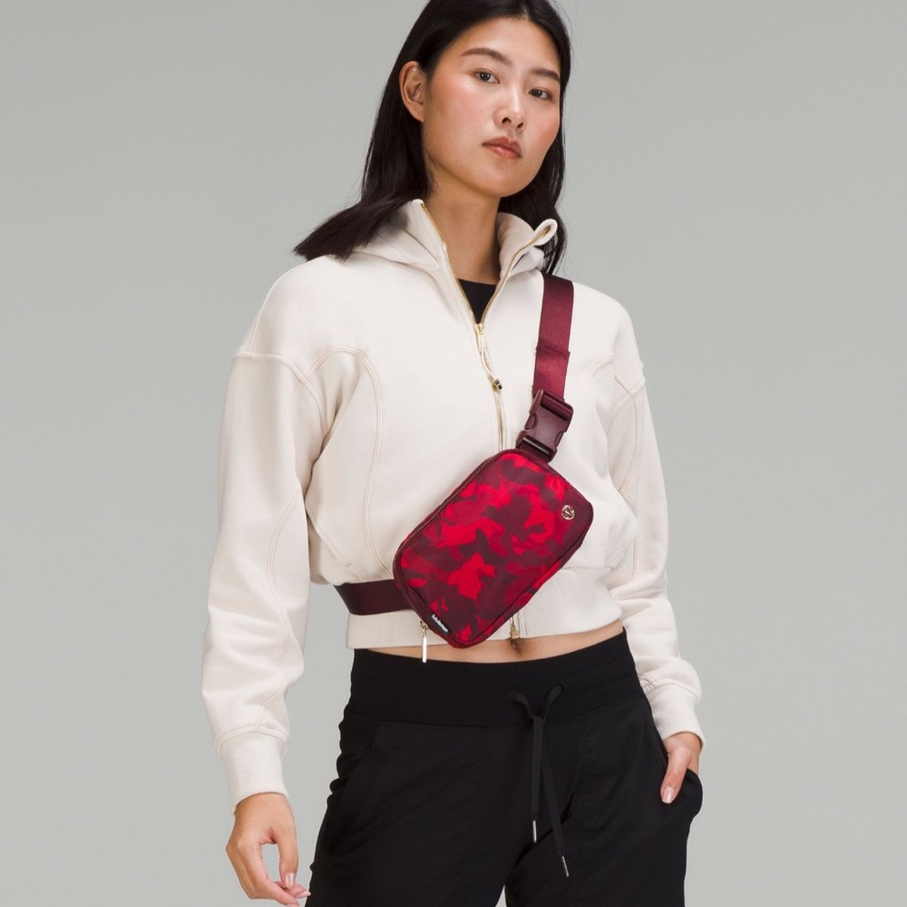 New year everywhere belt rabbit all over print , red multi